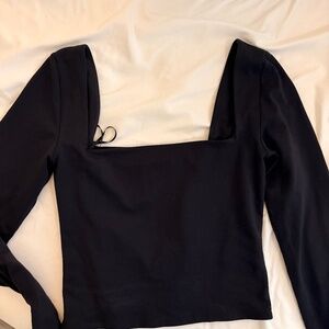 SOLD Babaton contour